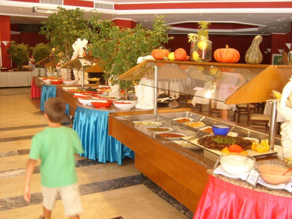 Buffet Hotel Miramare Beach