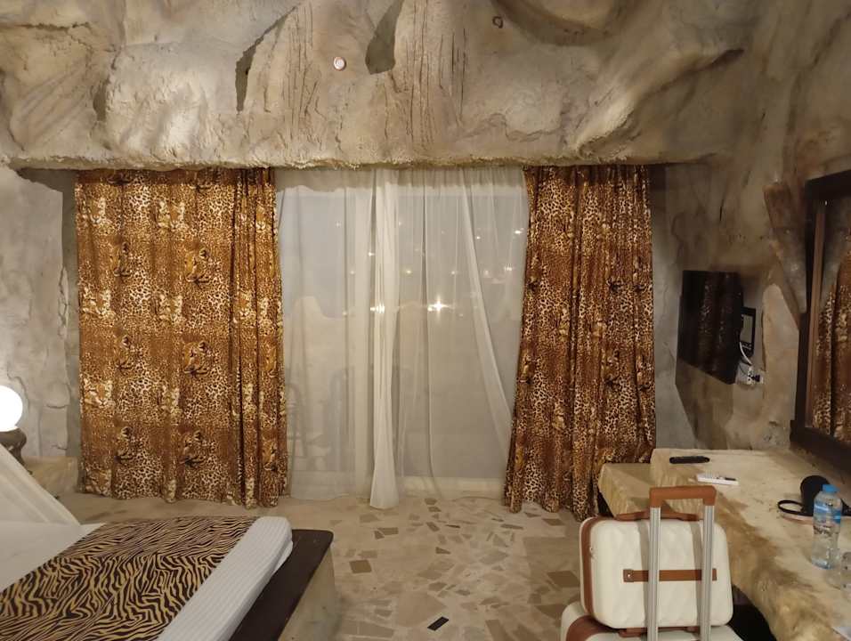 Zimmer Hotel Caves Beach Resort (Adults Only)