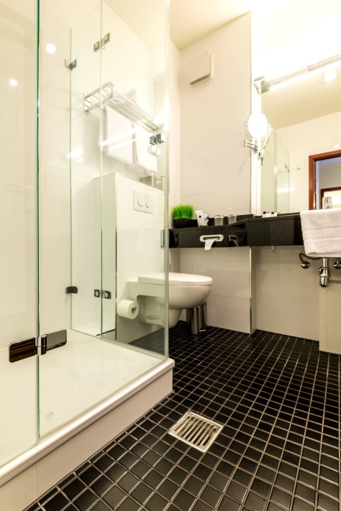 Niedriger Duscheinstieg relexa hotel Berlin