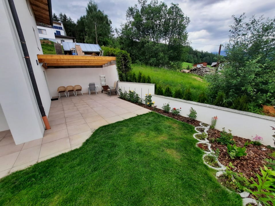 Gartenanlage Apartment Bergblick