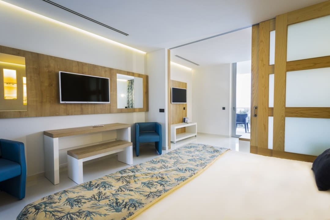 Zimmer TUI BLUE Aura