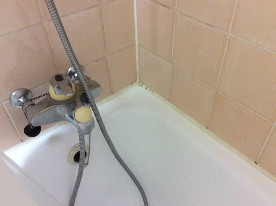 Badewanne J5 Hotels Helvetie Montreux