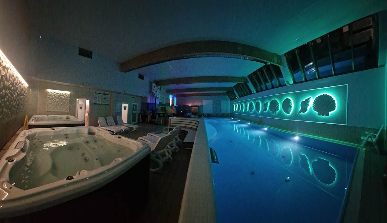 Pool Hotel Aurora Family & SPA