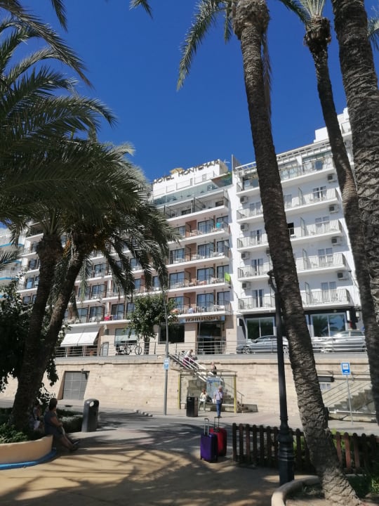 Außenansicht Hotel Montemar