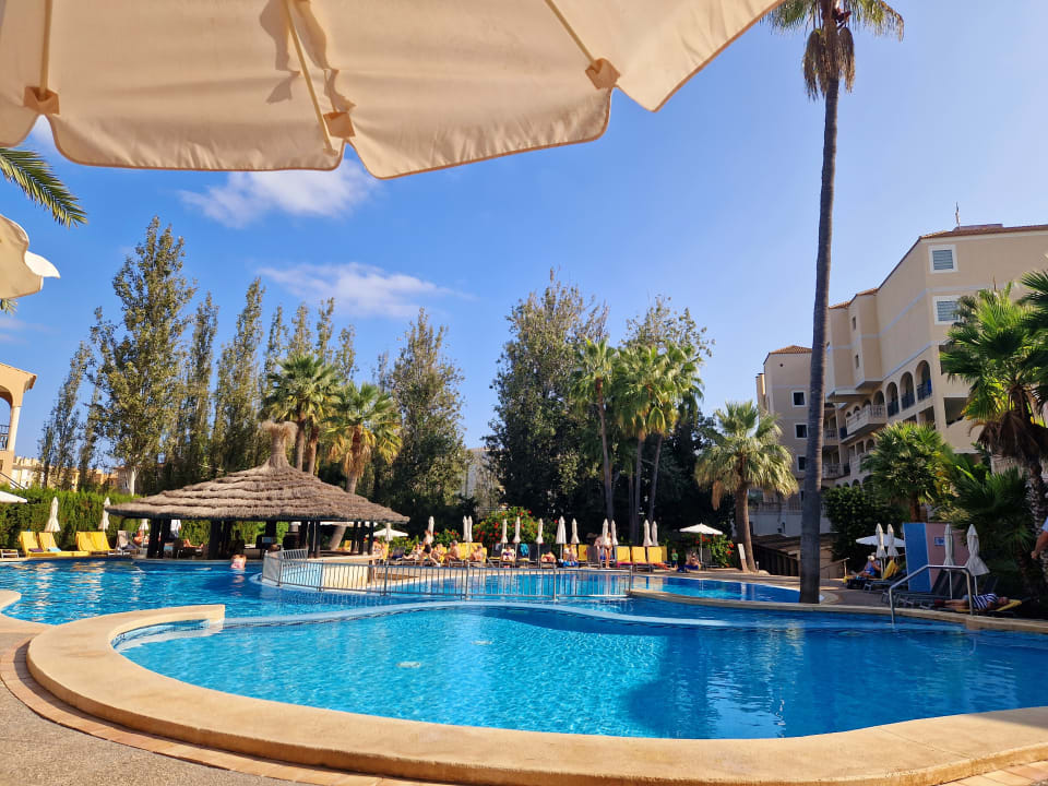 Pool R2 Lago Playa Park