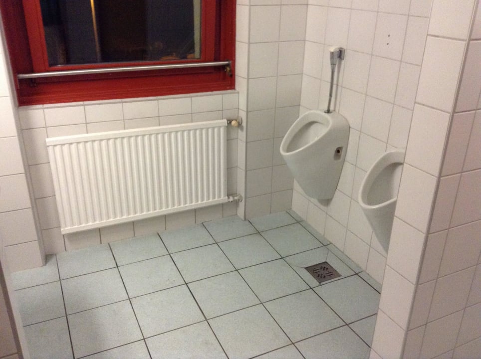 Toiletten Jugendgästehaus Brigittenau