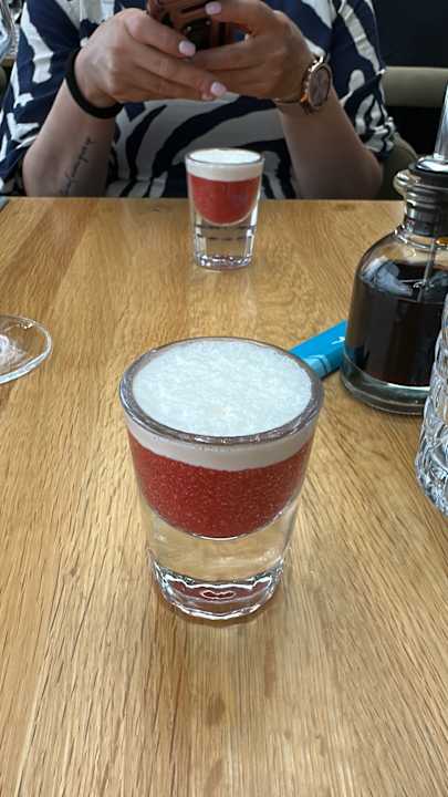 Strand Hotel Bayside