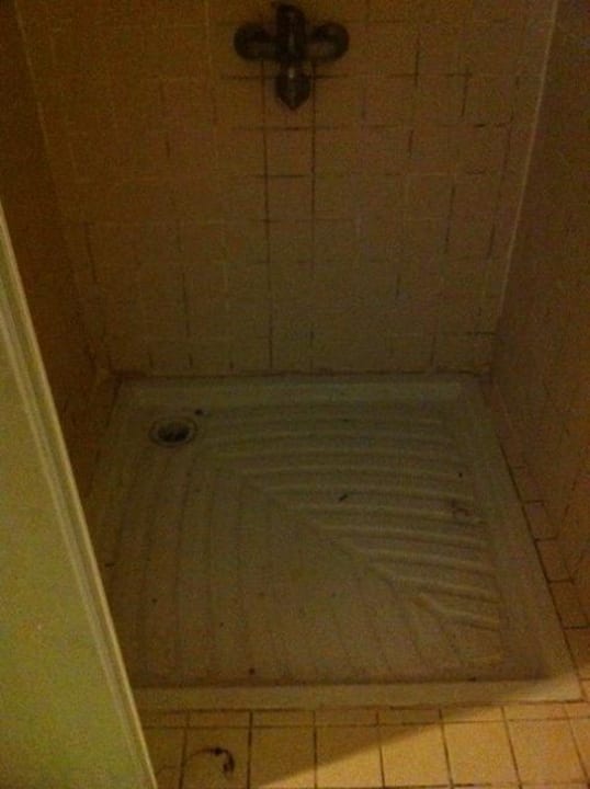 Dusche im Wellnessbereich Meder Resort Hotel