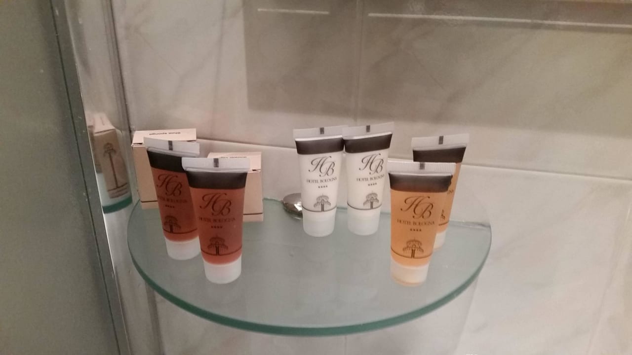 Ванна, шампуни, крема Hotel Bologna