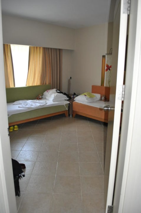 Wohn-/Schlafraum für die Kinder Marvida Family Eco