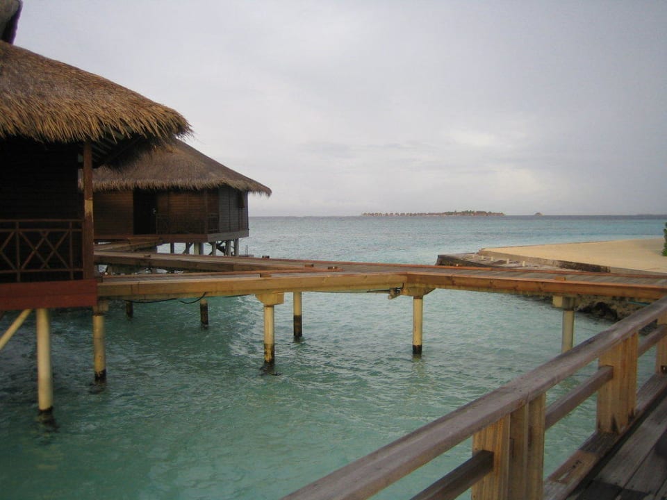 Water Bungalow Velassaru Maldives