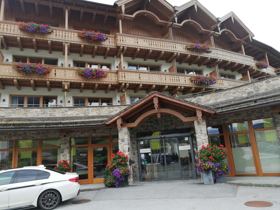 Außenansicht Hotel Riederalm
