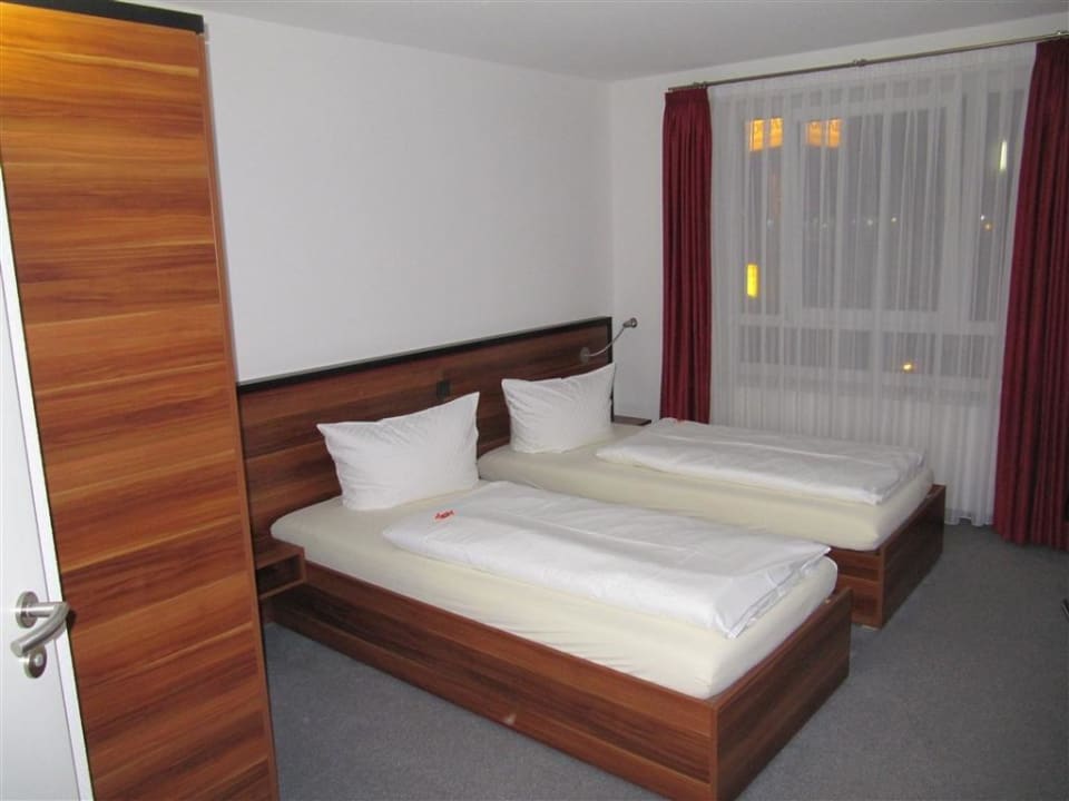 Zimmer mit 2 getrennten Betten Allgäuhotel Memmingen Nord