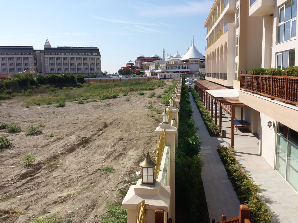 Freifläche für Side Royal Palace Well Palace Side