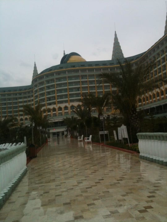 Ein Riesenhotel Hotel Delphin Imperial