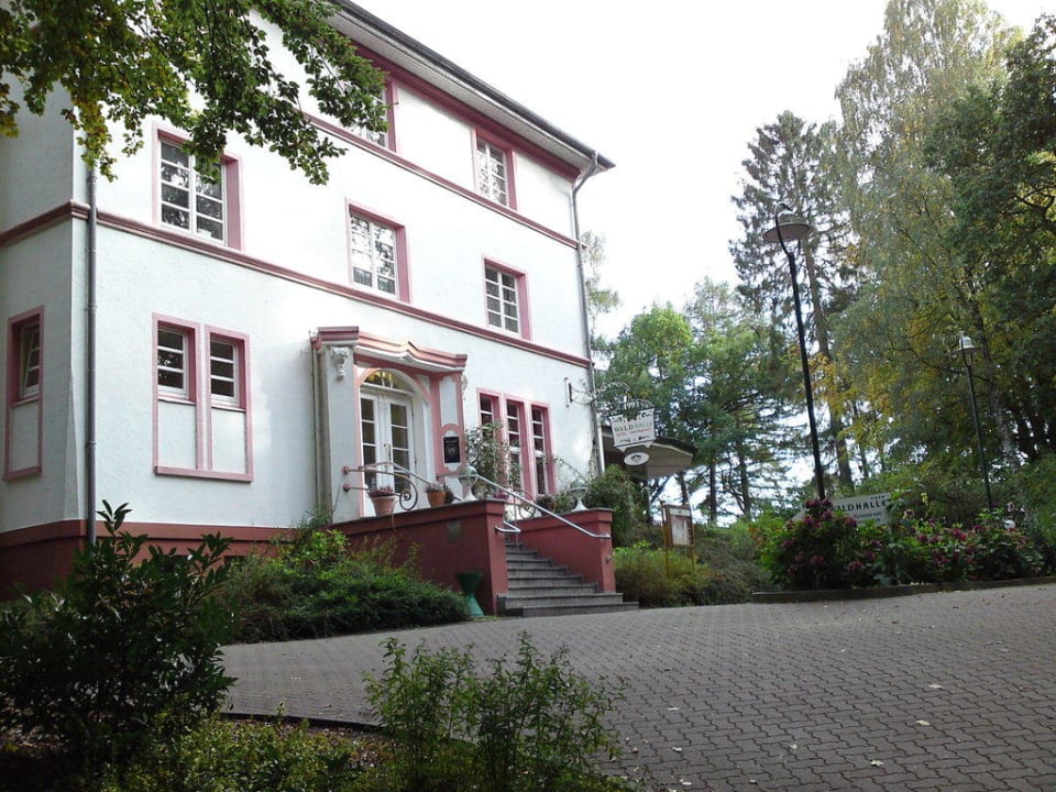 Eingangsbereich Hotel Waldhalle