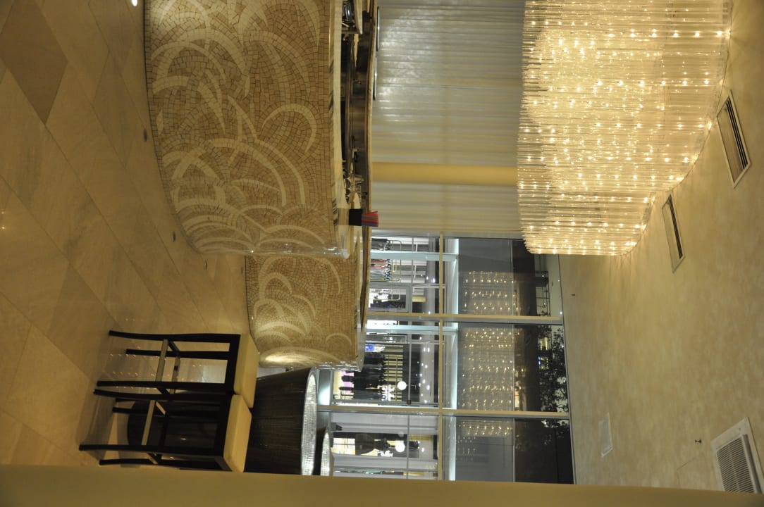 Bar bei Nacht Wyndham Grand Novi Vinodolski Resort - The View & Family Apartments