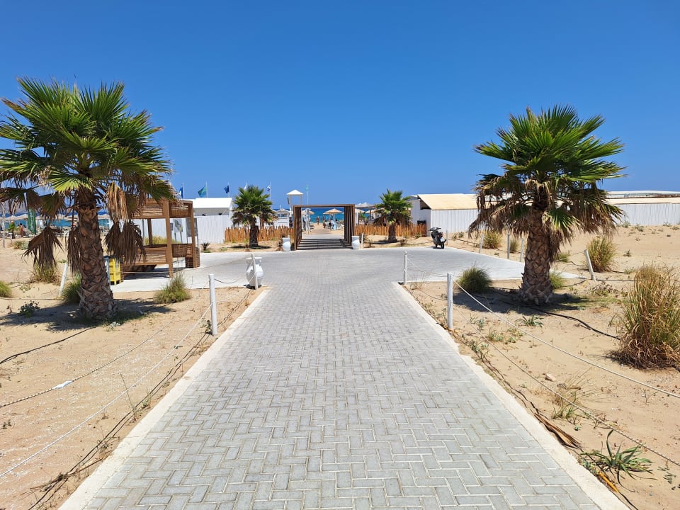 Strand Anemos Luxury Grand Resort