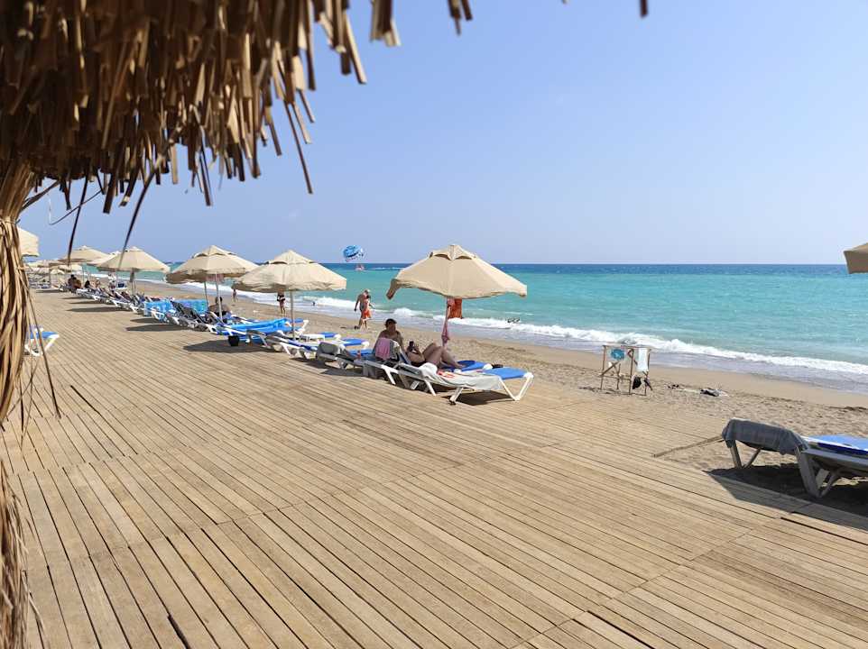 Strand Sunrise Resort Hotel