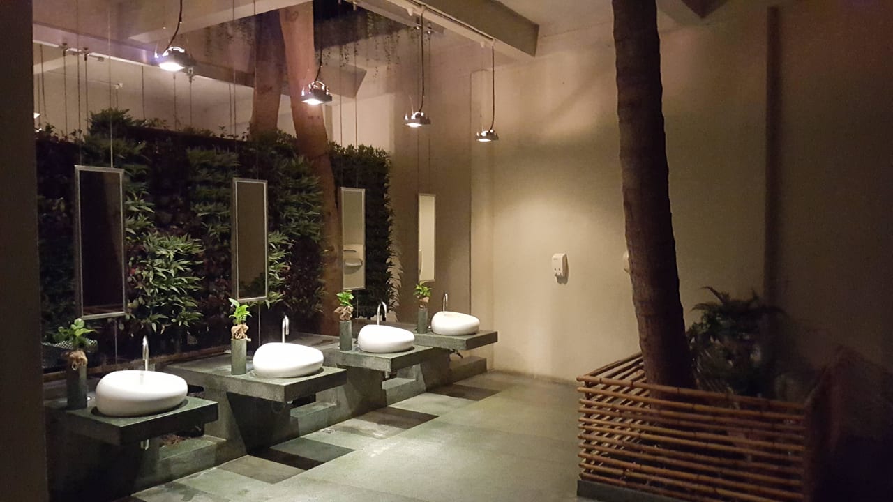 Hoteltoiletten Sai Kaew Beach Resort