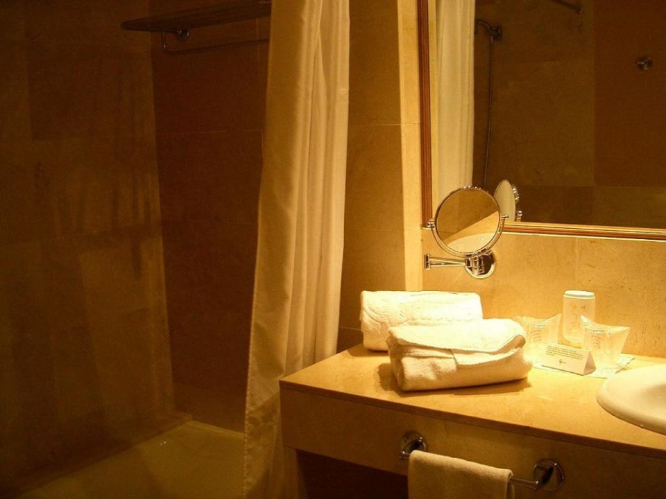 Bad Grupotel Playa de Palma Suites & Spa