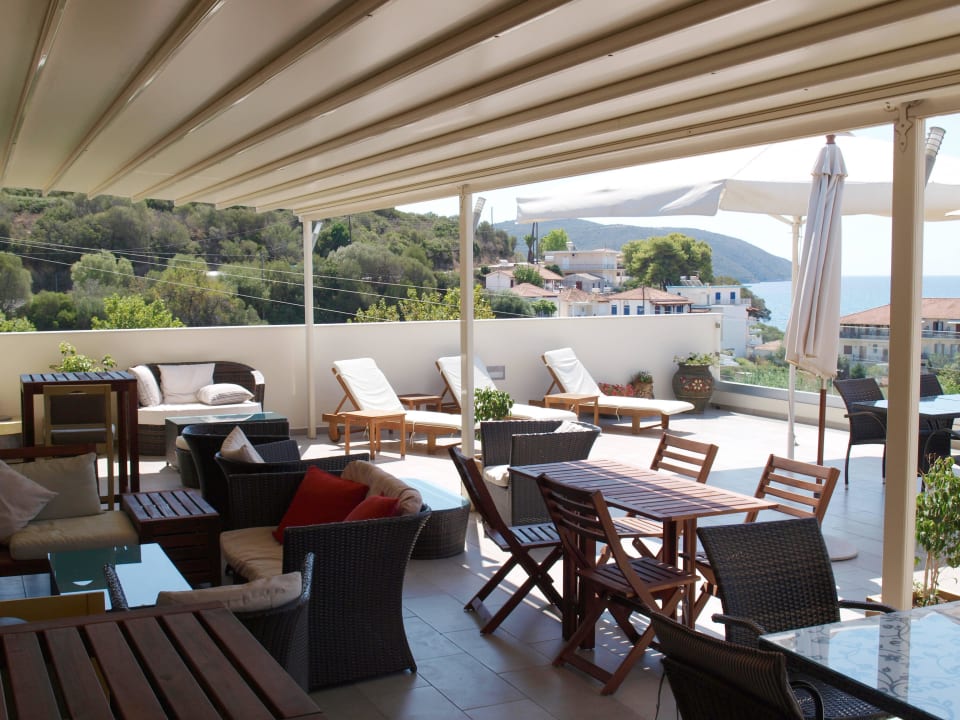 Terrasse Hotel Estia