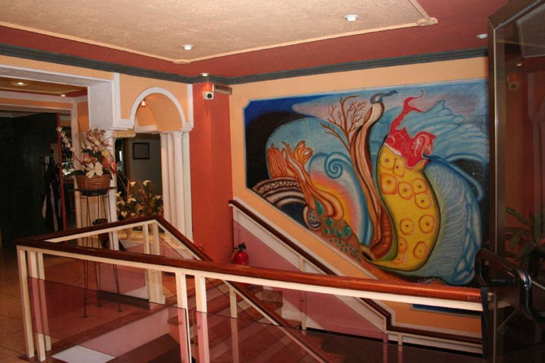 Zum Frühstücksraum Hotel Xapala