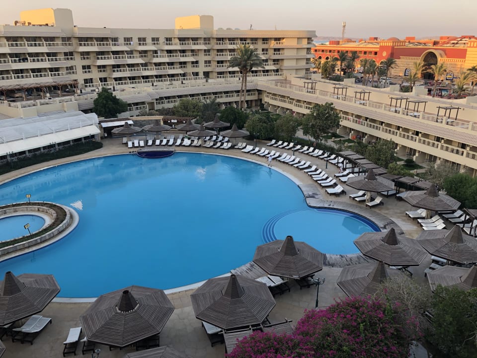 Pool Sindbad Club