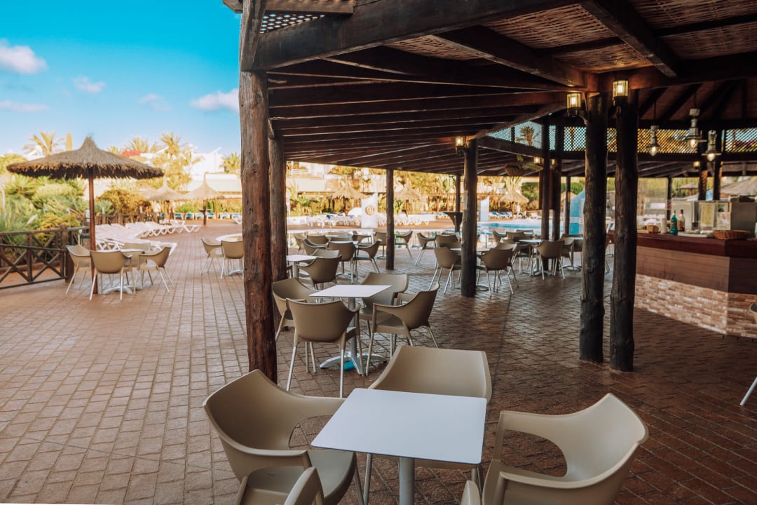 Gastro Hotel HL Club Playa Blanca