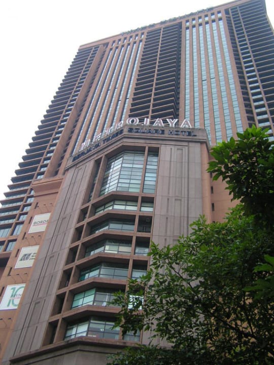 Blick von der Straße Berjaya Times Square Hotel, Kuala Lumpur