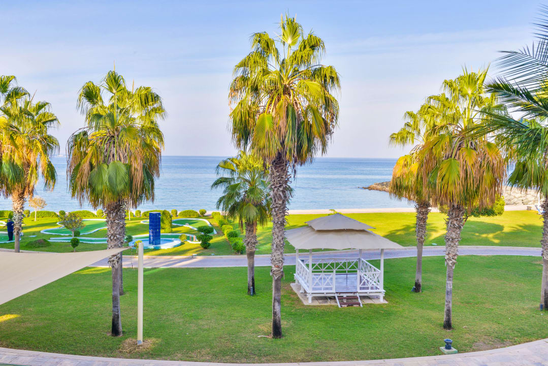 Gartenanlage Radisson Blu Resort Fujairah