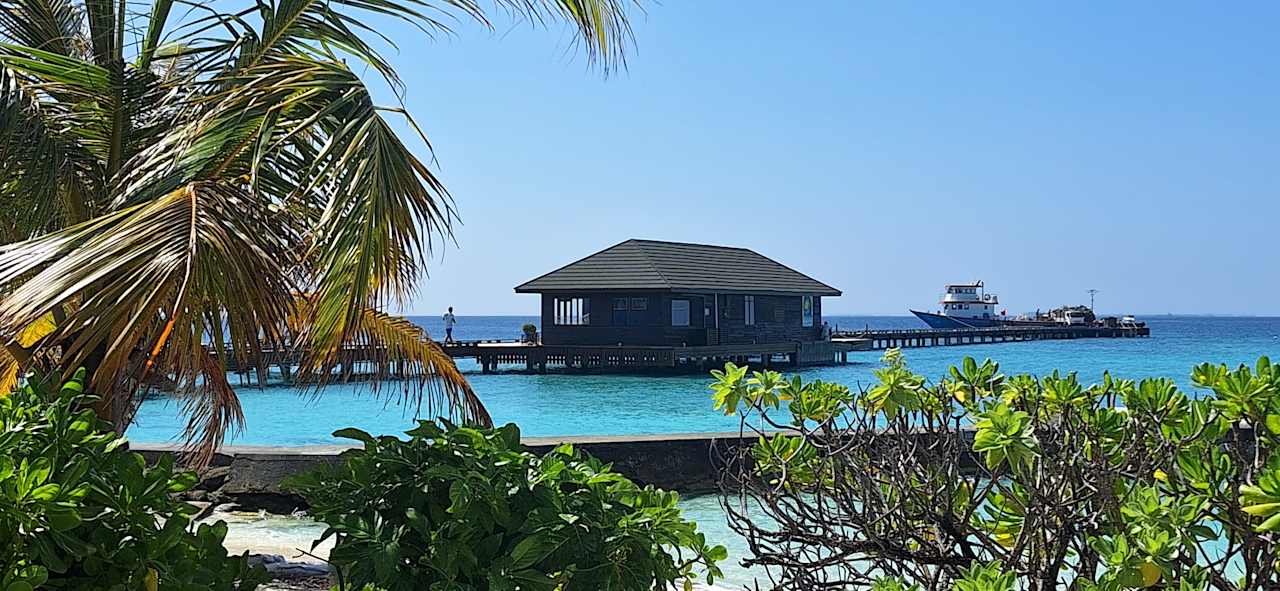 Strand Adaaran Select Meedhupparu Island Resort - Premium All Inclusive