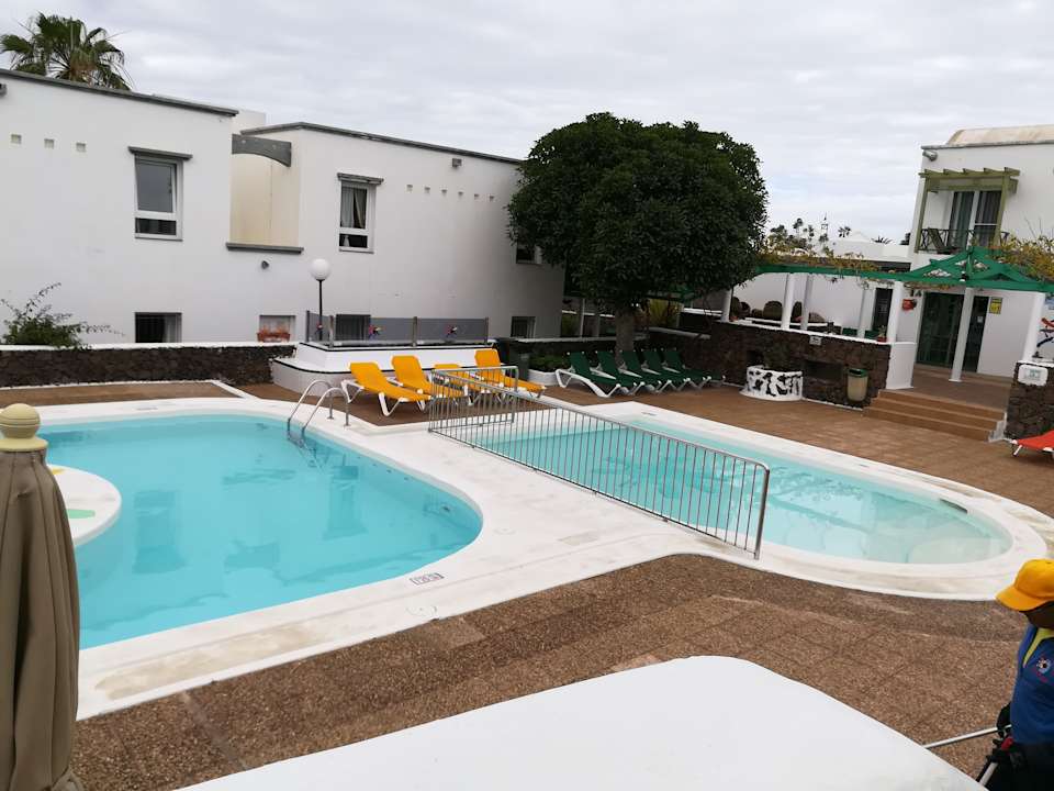 Pool Apartamentos Guacimeta