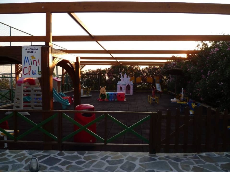 Auch für die Kleinen gibt es was Hotel Kalithea Horizon Royal