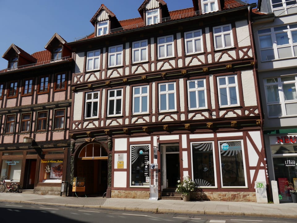 Hotel von der Haupstraße aus  Garni Pension zum Kutschenbauer