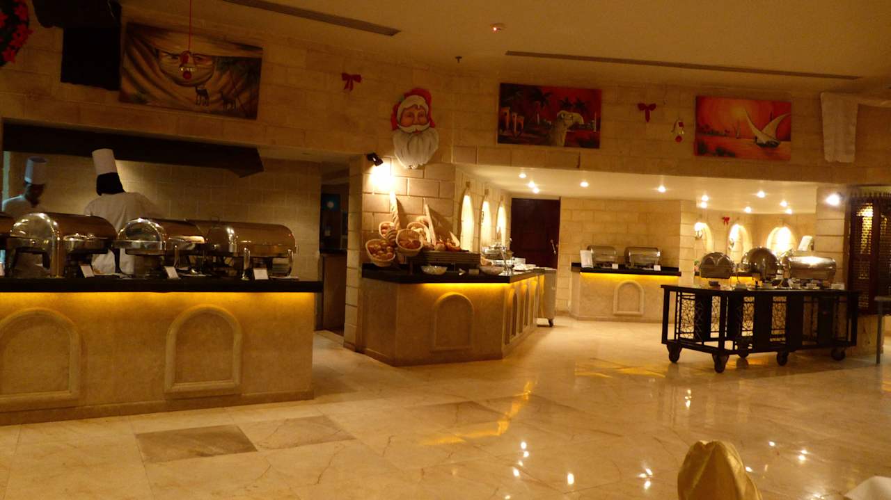 Buffet SUNRISE Holidays Resort (Adults Only)