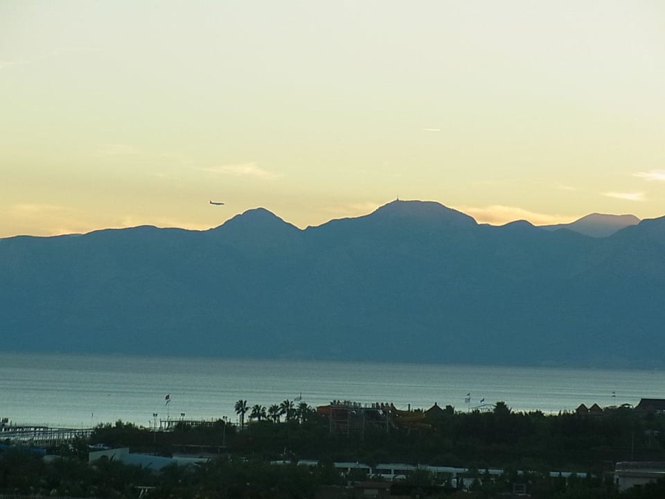 Vom Balkon aus Saturn Palace Resort Hotel