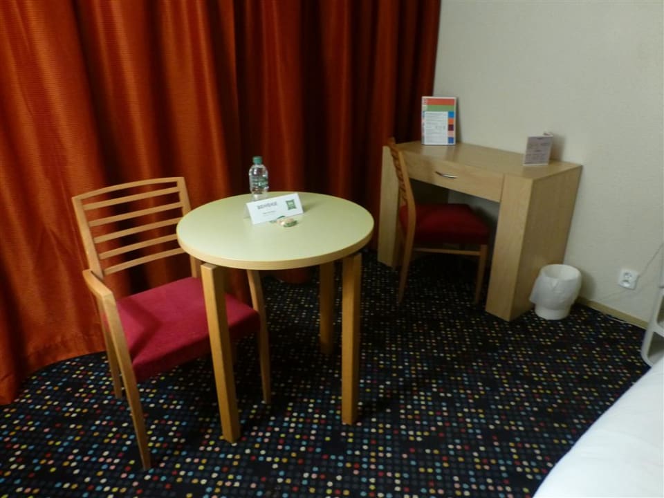 Zimmer ibis Styles Aix les Bains Domaine de Marlioz