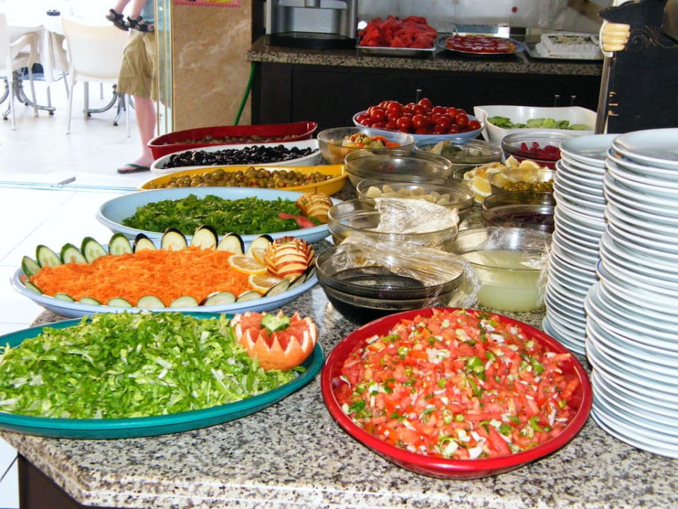 Lecker Salatbuffet Xperia Kandelor Hotel