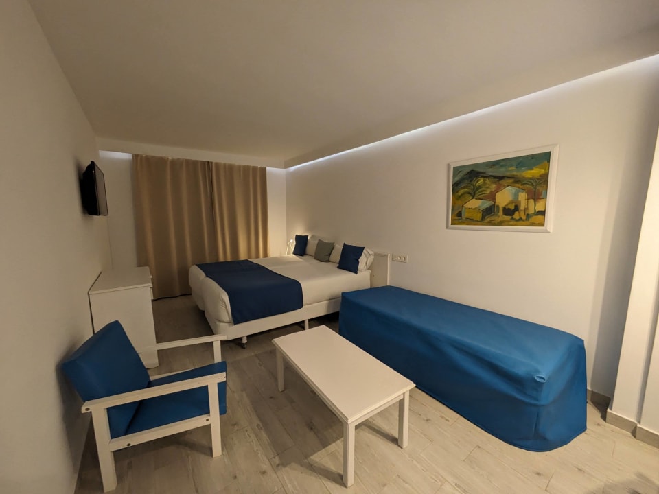 Zimmer Guya Wave Hotel