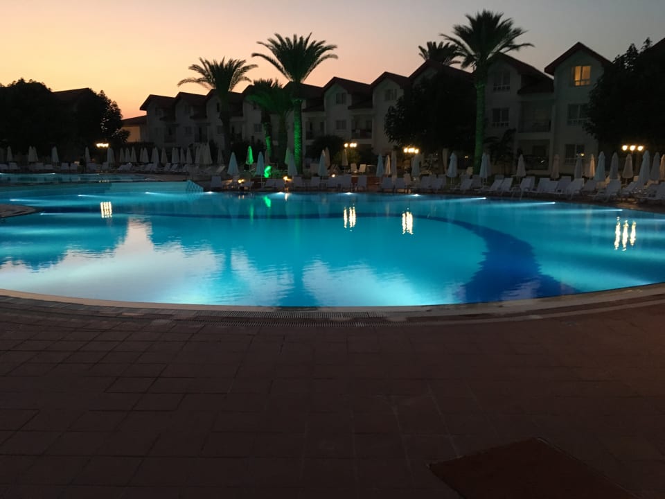 Pool Salamis Bay Conti Resort Hotel & Casino