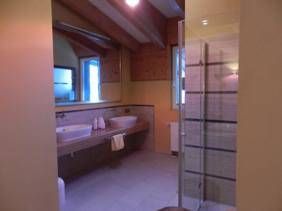 Bad in der Wellness-Suite Verwöhn- und Wellnesshotel Walserhof