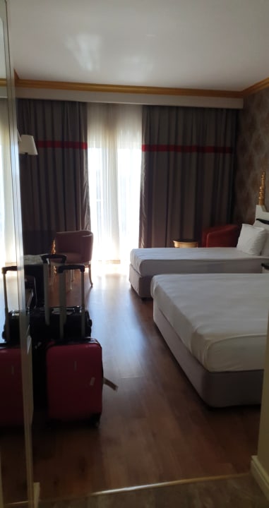 Zimmer Mary Hotel Side