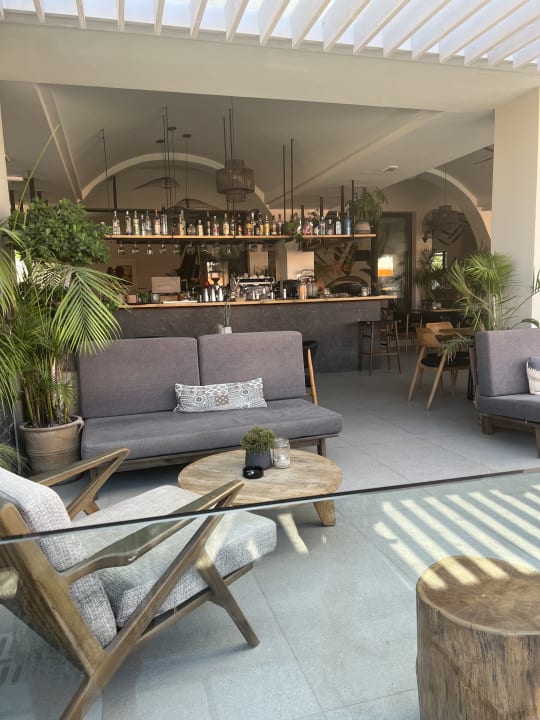 Gastro Sentido More Meni Residence & Suites