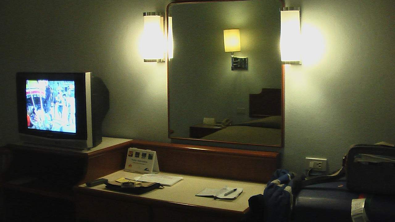 Alter Röhren Fernseher Hotel Phuket Merlin