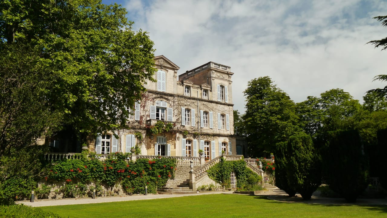 Hotel von Außen Hotel Chateau de Varenne