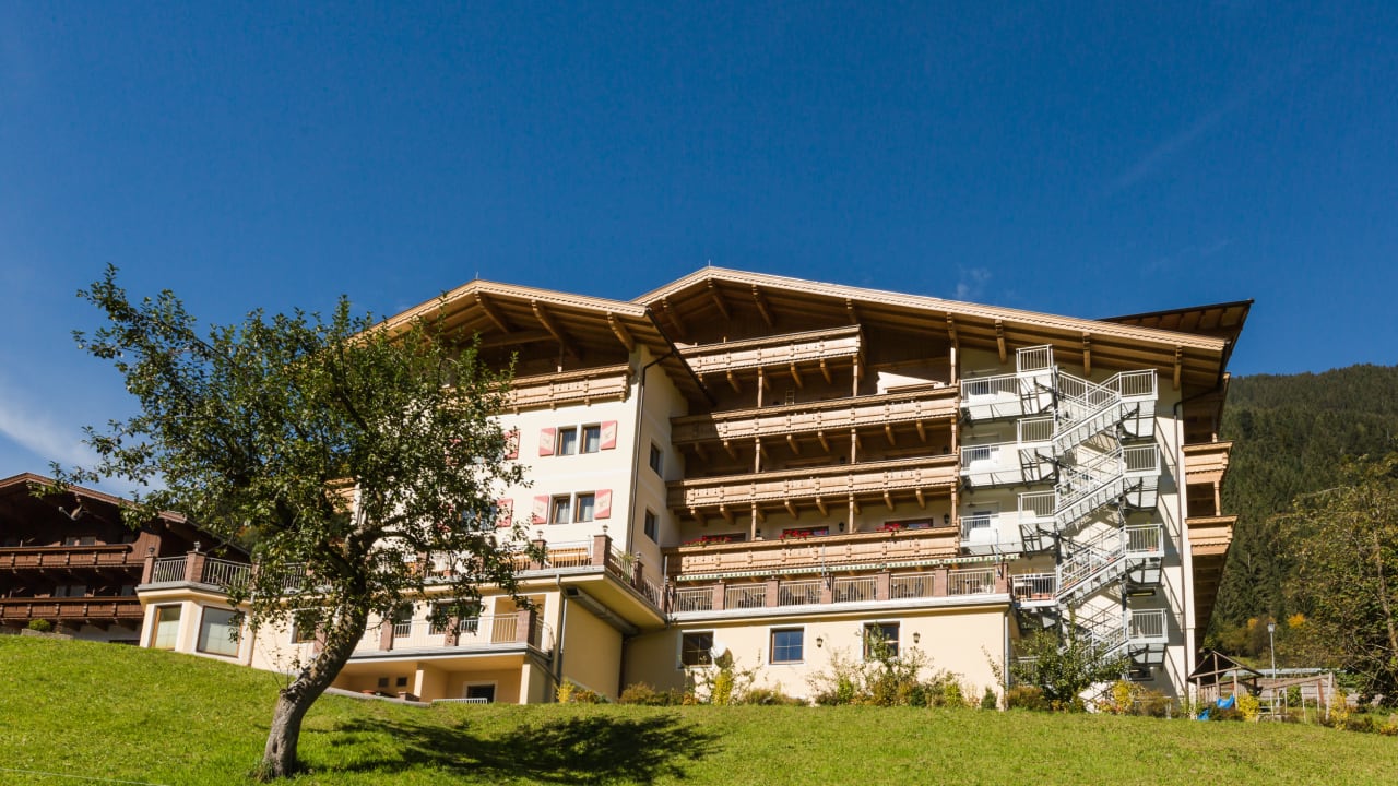 Außenansicht Hotel Persal