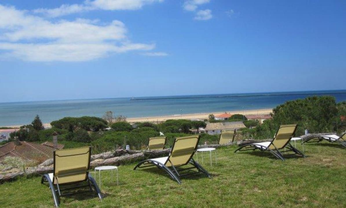 Tumbonas Hotel Mazagonia