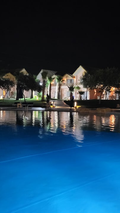 Außenansicht Pickalbatros Jungle Aqua Park Resort - Neverland Hurghada