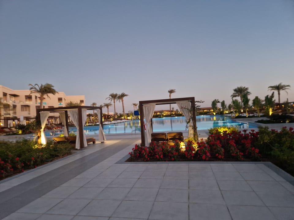 Pool Steigenberger Resort Ras Soma